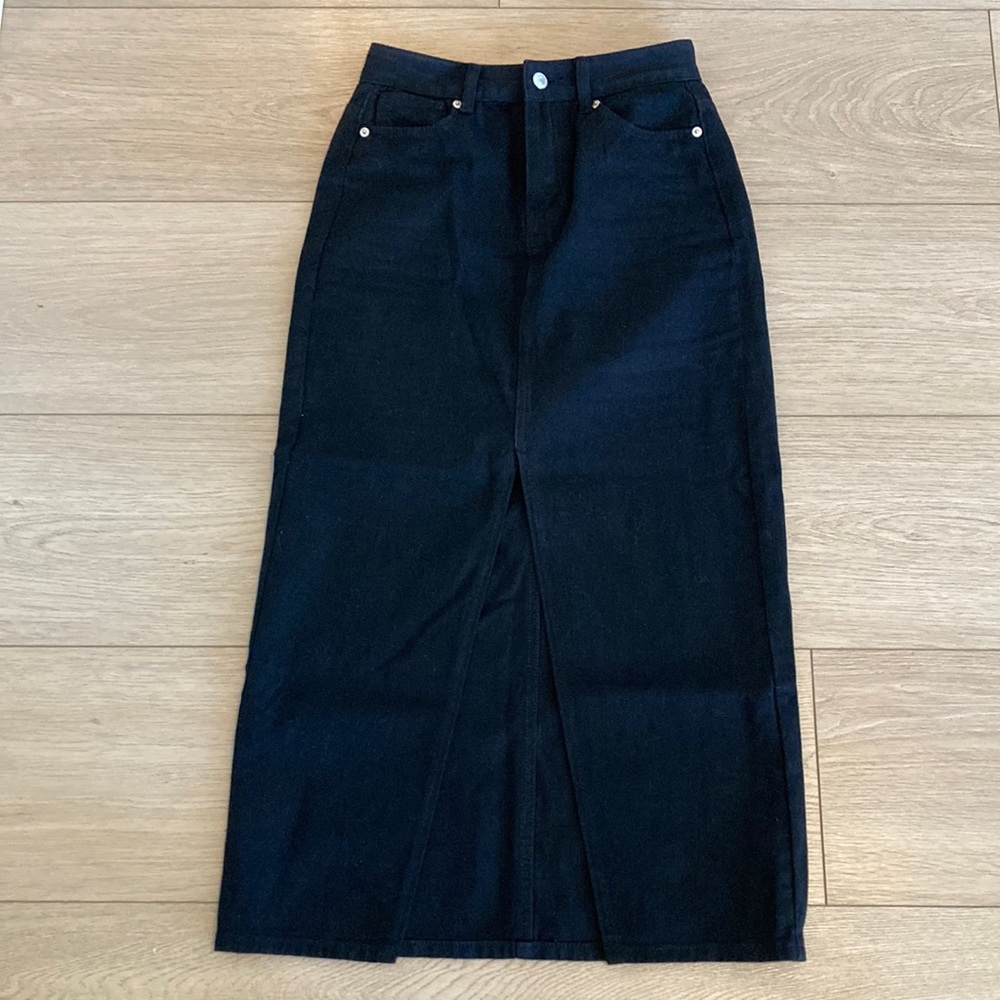 Forever 21 denim skirt